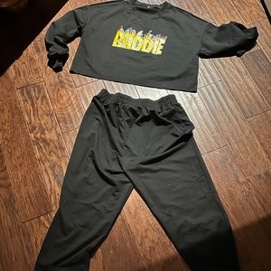 Jogging set “Baddie” size large 2 pieces NEW